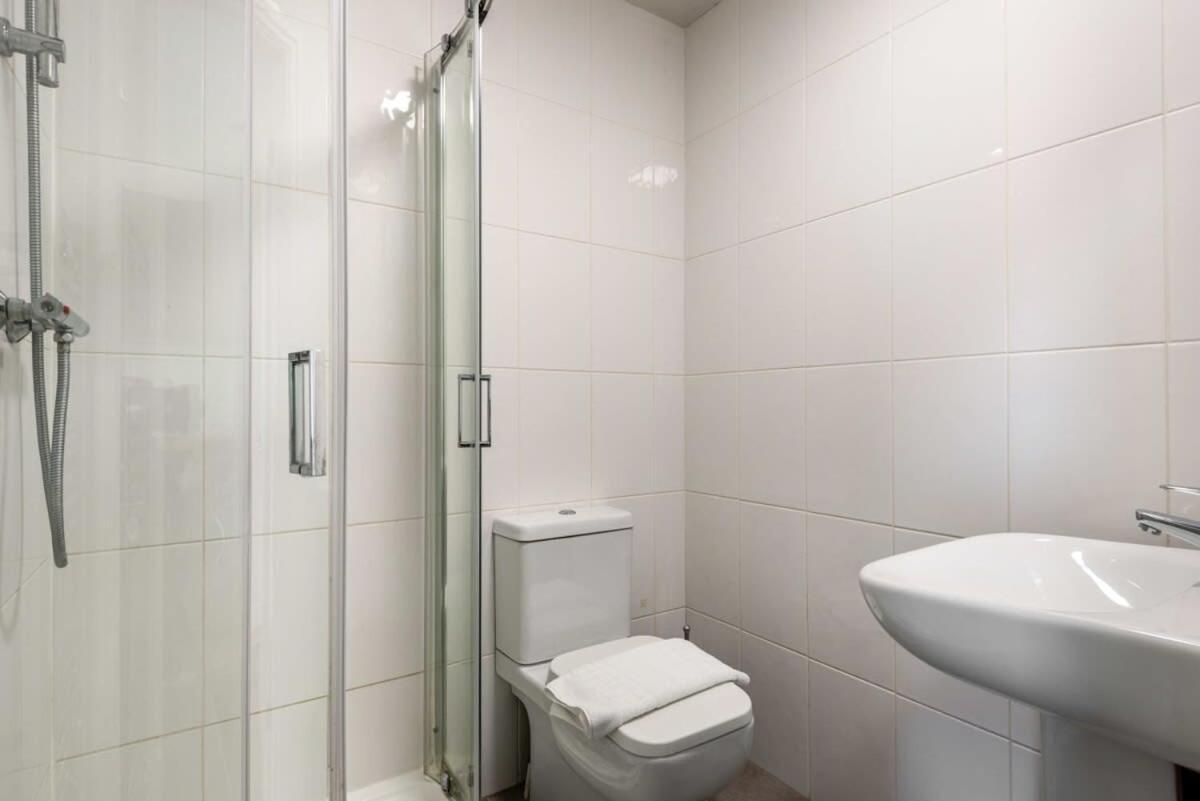 Modern & Bright Budget Studio In Central Doncaster Apartamento Exterior foto