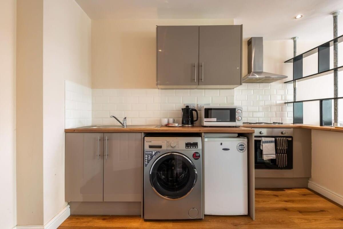 Modern & Bright Budget Studio In Central Doncaster Apartamento Exterior foto