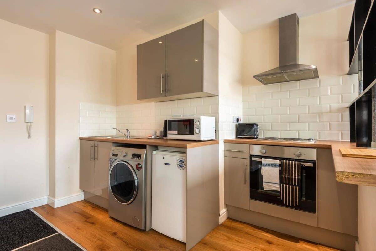 Modern & Bright Budget Studio In Central Doncaster Apartamento Exterior foto