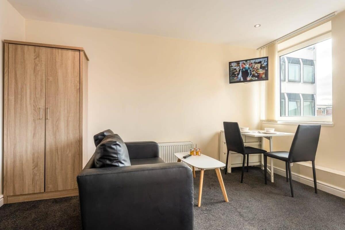 Modern & Bright Budget Studio In Central Doncaster Apartamento Exterior foto