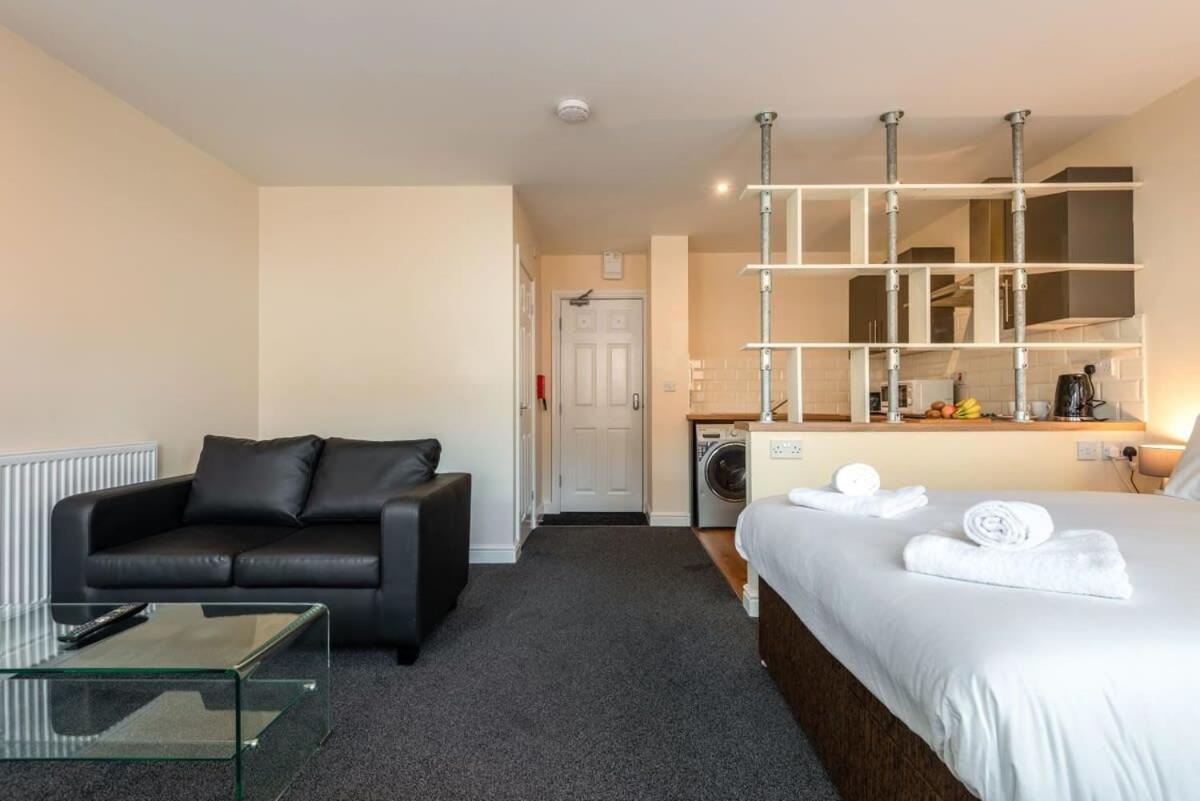 Modern & Bright Budget Studio In Central Doncaster Apartamento Exterior foto